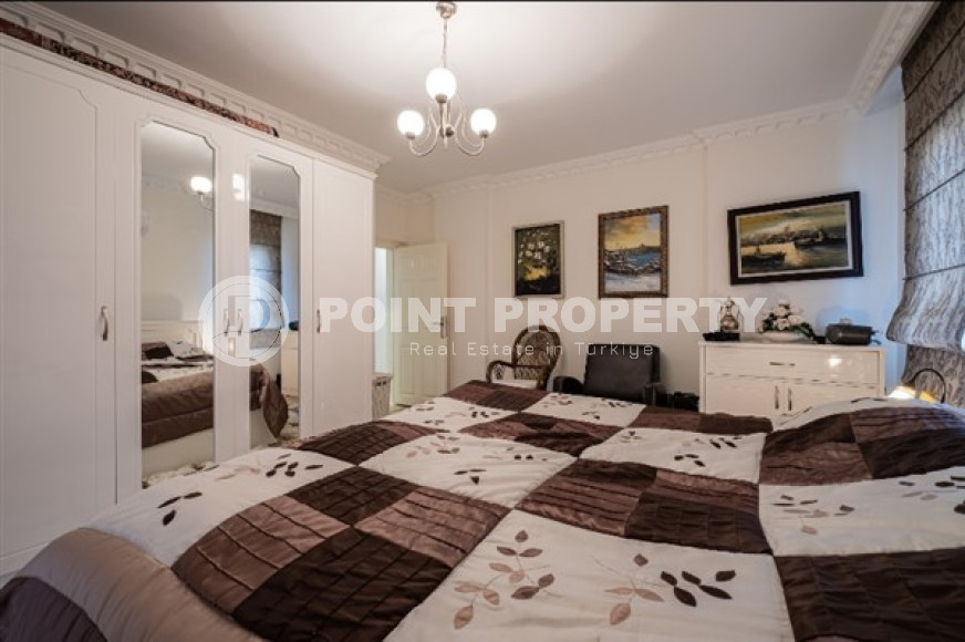 Видовая элитная четырёхкомнатная квартира 250 м2 в районе Кестель, подходит под получение гражданства-id-2651-фото-12