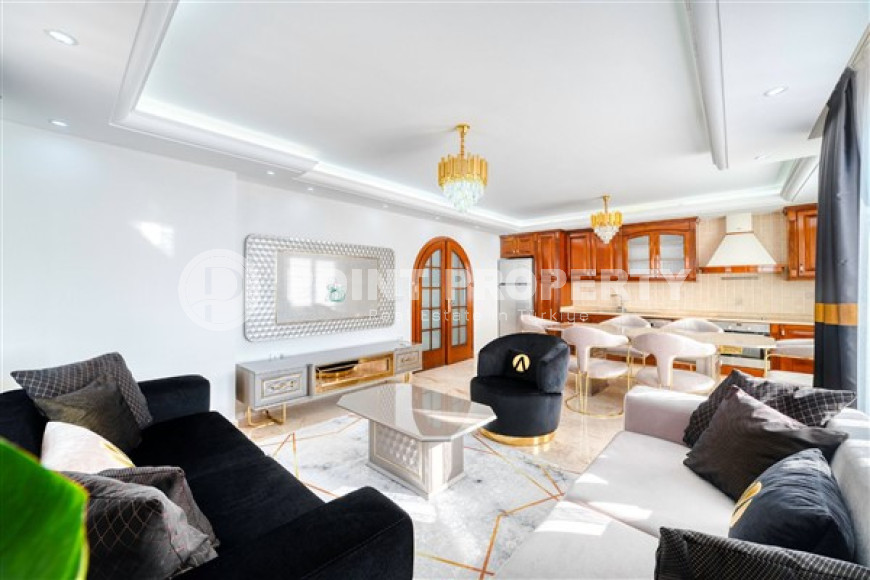 View apartment 2+1 with designer interior and extensive infrastructure in the Mahmutlar area-id-2654-photo-2