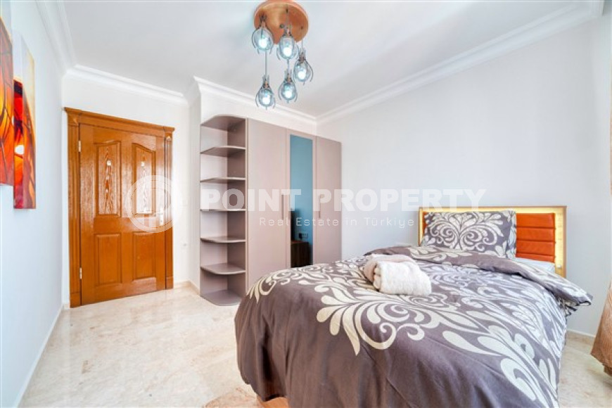 View apartment 2+1 with designer interior and extensive infrastructure in the Mahmutlar area-id-2654-photo-5