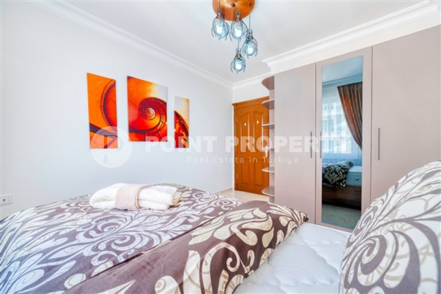 View apartment 2+1 with designer interior and extensive infrastructure in the Mahmutlar area-id-2654-photo-9