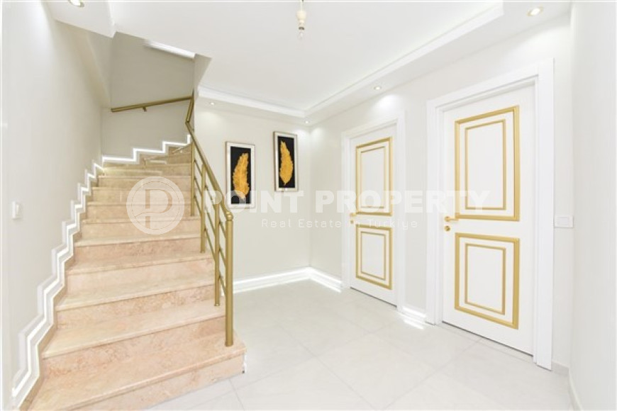 Элегантный дуплекс с тремя спальнями, 170м², с потрясающими видами в районе Алании - Бекташ-id-2656-фото-4