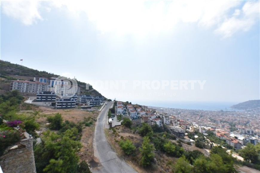 Элегантный дуплекс с тремя спальнями, 170м², с потрясающими видами в районе Алании - Бекташ-id-2656-фото-31