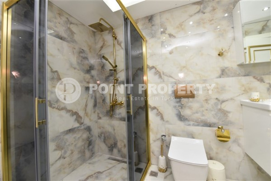 Элегантный дуплекс с тремя спальнями, 170м², с потрясающими видами в районе Алании - Бекташ-id-2656-фото-35