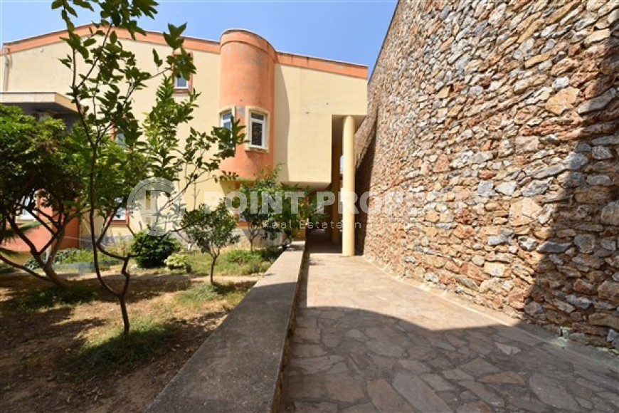 Элегантный дуплекс с тремя спальнями, 170м², с потрясающими видами в районе Алании - Бекташ-id-2656-фото-39