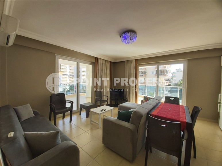 Luxurious 2+1 apartment with an area of 110 m2 from the owner in the Mahmutlar area just 150 meters from the sea and 500 meters from the center of the area-id-1232-photo-9