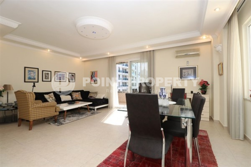 Cozy three-room apartment, 90m², 150m from the center of Alanya, in a complex with inexpensive infrastructure-id-2657-photo-3