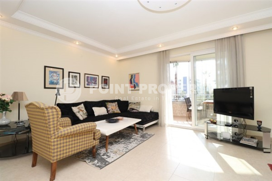 Cozy three-room apartment, 90m², 150m from the center of Alanya, in a complex with inexpensive infrastructure-id-2657-photo-4