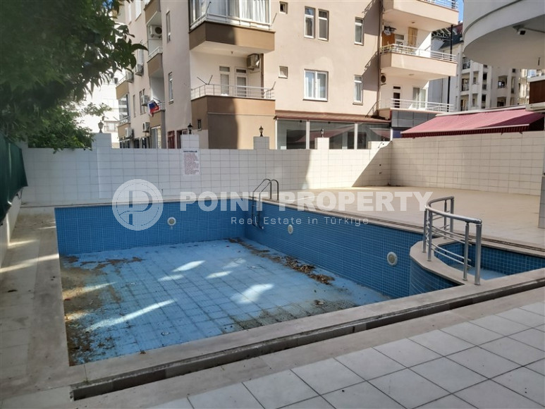 Luxurious 2+1 apartment with an area of 110 m2 from the owner in the Mahmutlar area just 150 meters from the sea and 500 meters from the center of the area-id-1232-photo-14