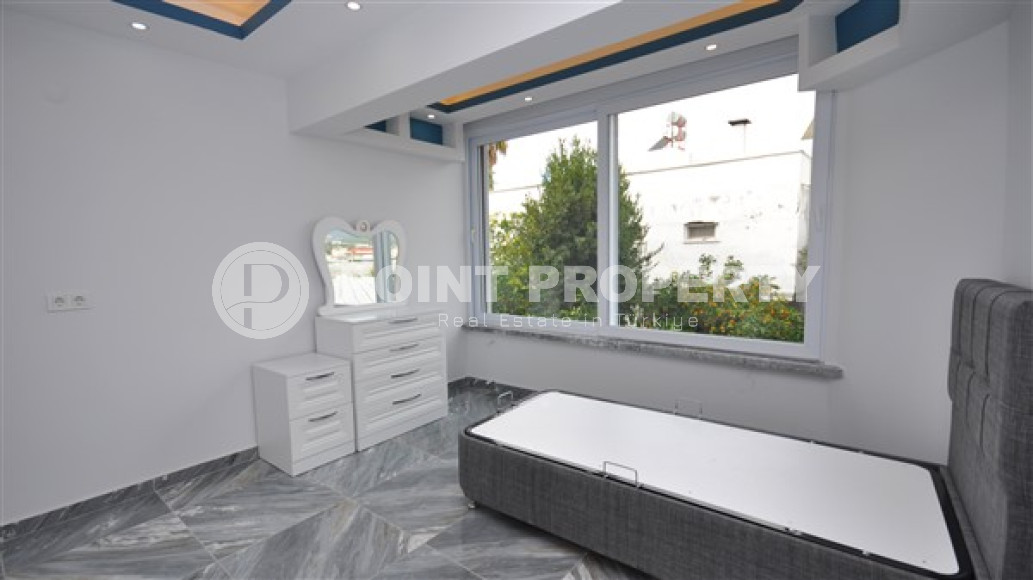 Меблированная вилла с тремя спальнями, 180м², в 50м от частного пляжа, в районе Алании Паяллар.-id-2659-фото-28