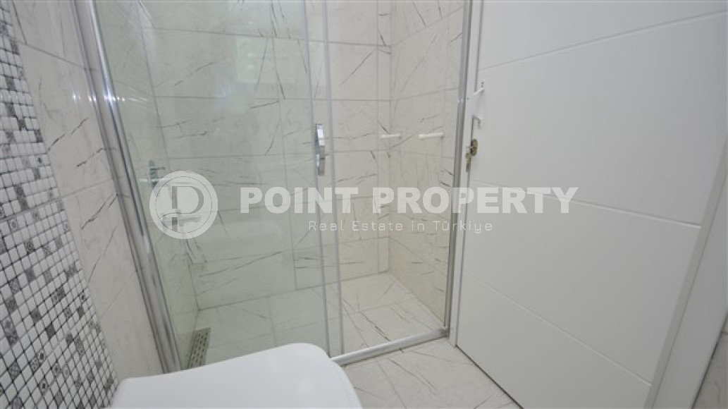 Меблированная вилла с тремя спальнями, 180м², в 50м от частного пляжа, в районе Алании Паяллар.-id-2659-фото-36