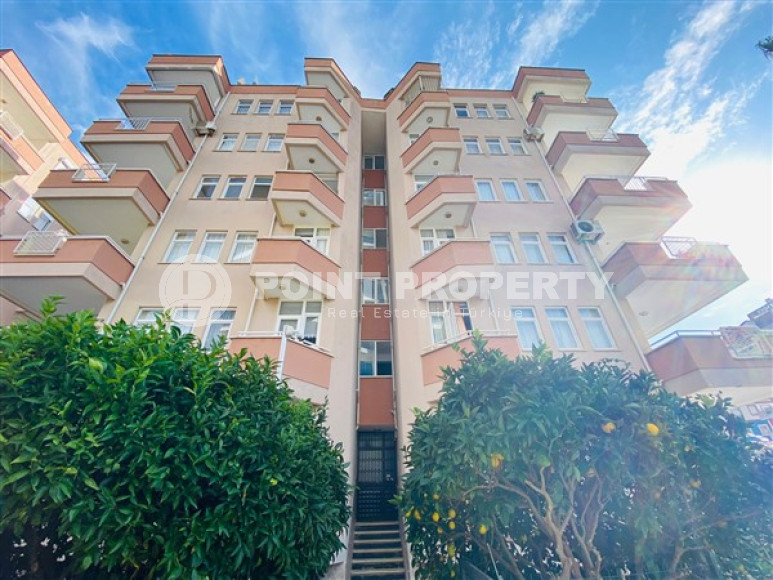 Two bedroom apartment, 115m², in a residence with a swimming pool in Mahmutlar, Alanya, 100m from the sea-id-2663-photo-4