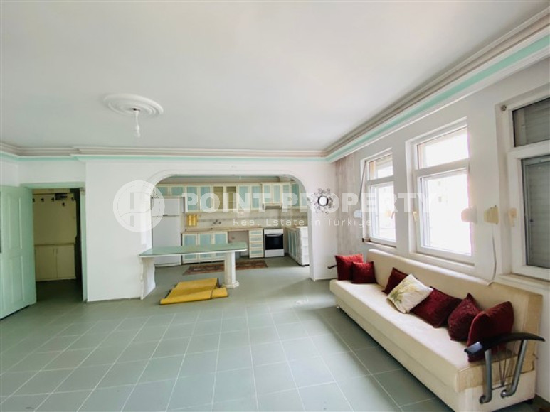 Two bedroom apartment, 115m², in a residence with a swimming pool in Mahmutlar, Alanya, 100m from the sea-id-2663-photo-18