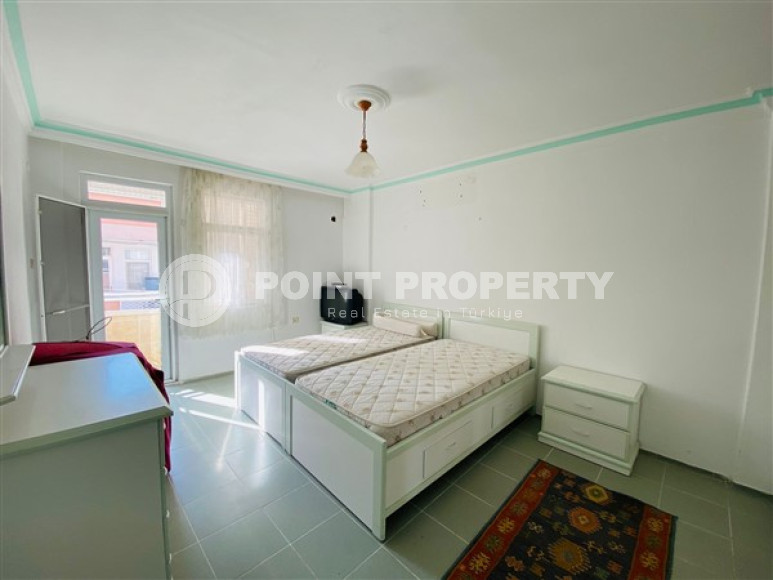 Two bedroom apartment, 115m², in a residence with a swimming pool in Mahmutlar, Alanya, 100m from the sea-id-2663-photo-19