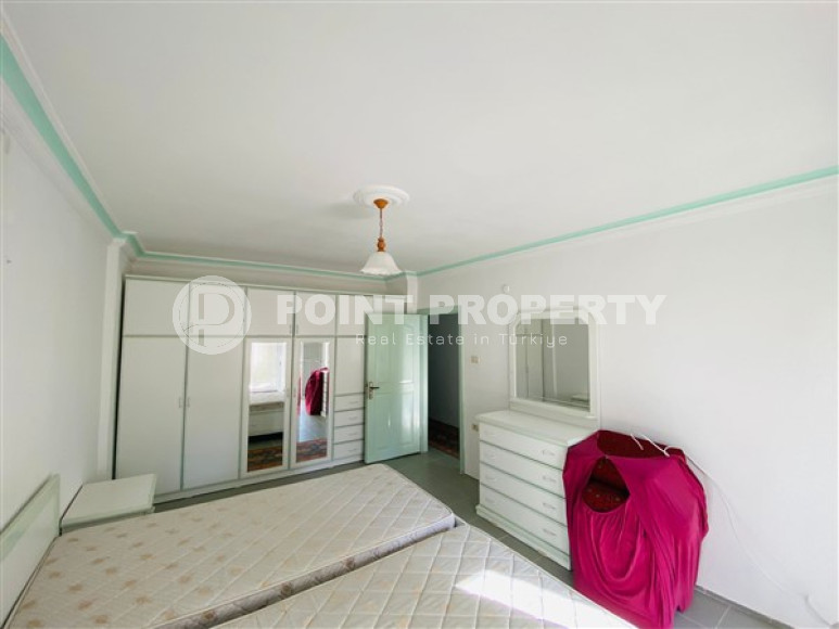 Two bedroom apartment, 115m², in a residence with a swimming pool in Mahmutlar, Alanya, 100m from the sea-id-2663-photo-23