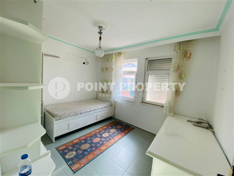 Two bedroom apartment, 115m², in a residence with a swimming pool in Mahmutlar, Alanya, 100m from the sea-id-2663-photo-25