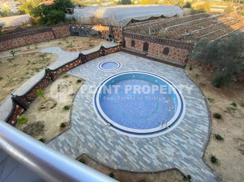 Spacious three-room penthouse on the 6th floor, unfurnished in the Alanya area, Avsallar, with an area of 120 m2-id-2666-photo-18