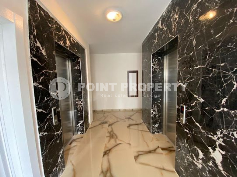 Spacious three-room penthouse on the 6th floor, unfurnished in the Alanya area, Avsallar, with an area of 120 m2-id-2666-photo-21