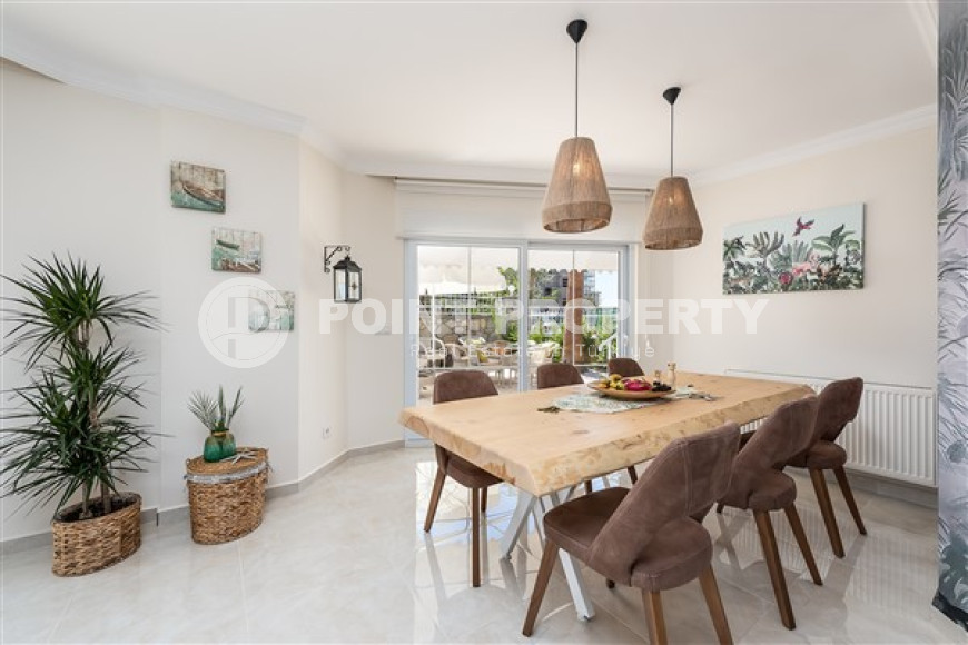 Magnificent villa, 250 m2, eligible for citizenship, located in Avsallar area, Alanya-id-2668-photo-4