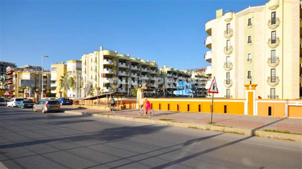 Comfortable apartment, in a low-rise complex with a private beach, 50 meters from the sea, with an area of 110 m2, in the Mahmutlar area, Alanya-id-2671-photo-13