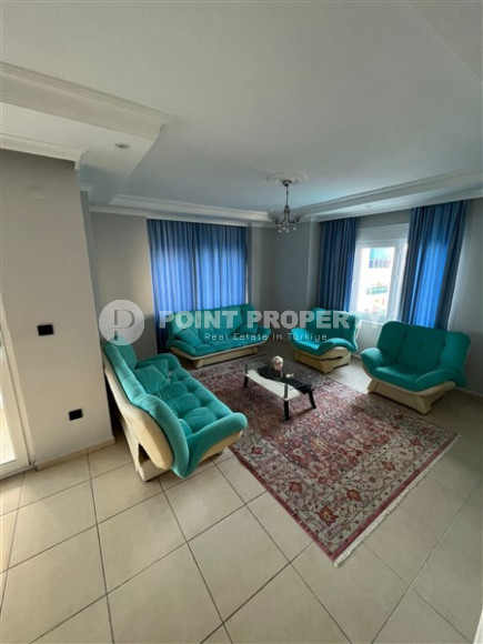 Spacious 2+1 apartment, 300 meters from the sea, furnished in Mahmutlar area, Alanya, 110 m2-id-2672-photo-2