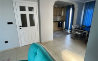 Spacious 2+1 apartment, 300 meters from the sea, furnished in Mahmutlar area, Alanya, 110 m2-id-2672-photo-3