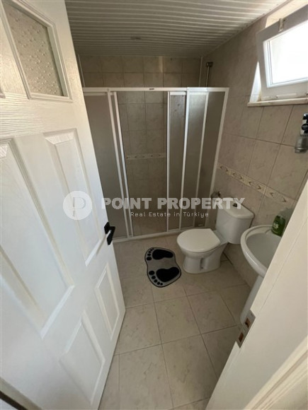 Spacious 2+1 apartment, 300 meters from the sea, furnished in Mahmutlar area, Alanya, 110 m2-id-2672-photo-12