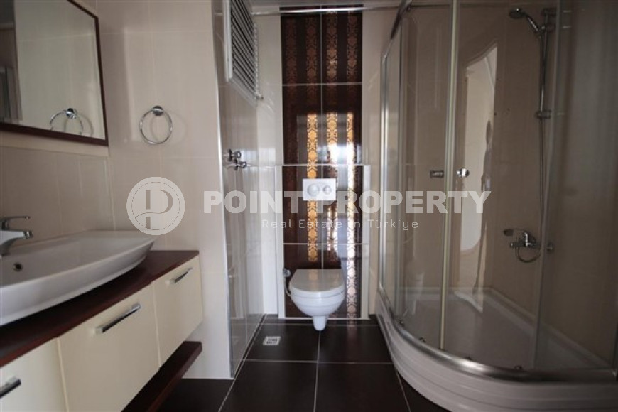 Spacious apartment, unfurnished, 124 m2 in a complex built in 2016, in the Mezitli area, Mersin.-id-2675-photo-23