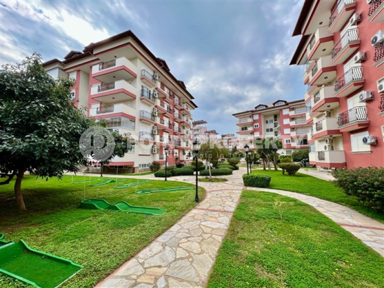 Elegant two bedroom apartment, 120m², 600m from the sea in Lower Oba, Alanya-id-2677-photo-3