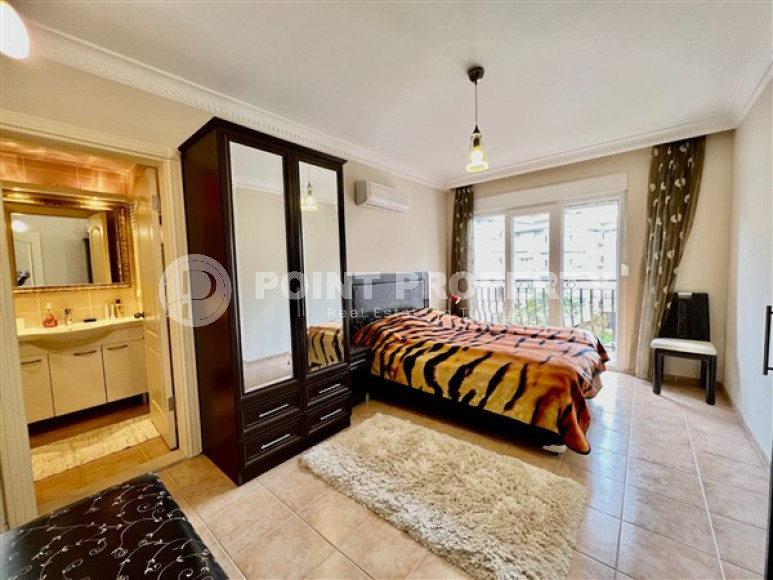 Elegant two bedroom apartment, 120m², 600m from the sea in Lower Oba, Alanya-id-2677-photo-8