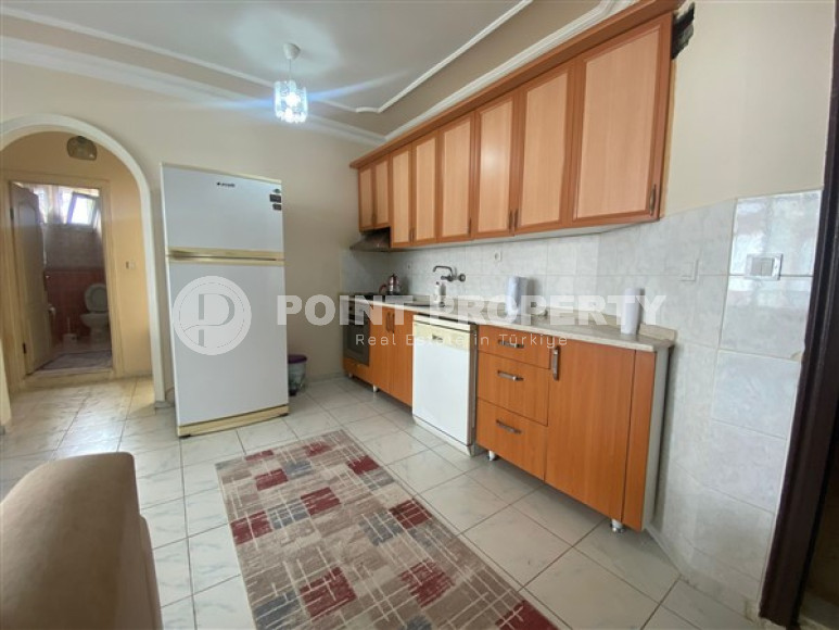 Меблированная трёхкомнатная квартира в центре Аланьи, 85 м2, на 2 этаже в 450 метрах от моря-id-2678-фото-4