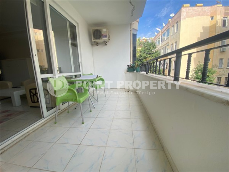 Меблированная трёхкомнатная квартира в центре Аланьи, 85 м2, на 2 этаже в 450 метрах от моря-id-2678-фото-9