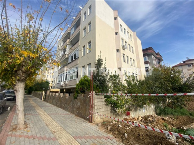 Меблированная трёхкомнатная квартира в центре Аланьи, 85 м2, на 2 этаже в 450 метрах от моря-id-2678-фото-12