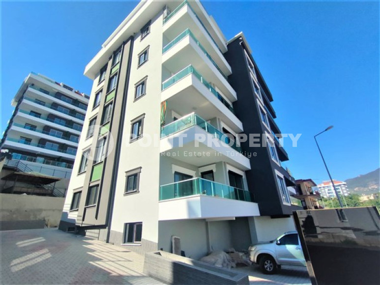 Luxurious five-room penthouse with an area of 220 m2, in the Ciplakli area, northern part of Alanya, in a quiet location and distance from the sea-id-2681-photo-18