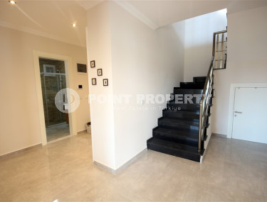 Spacious four bedroom duplex, 220m², overlooking Alanya Castle in Alanya - Oba-id-1236-photo-5