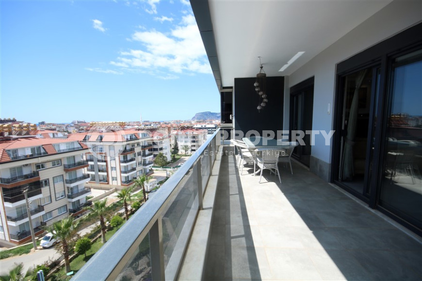 Spacious four bedroom duplex, 220m², overlooking Alanya Castle in Alanya - Oba-id-1236-photo-8