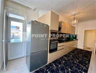 Ready to move in, spacious 3+1 apartment with separate kitchen, located in Oba area, Alanya, 156 m2-id-2684-photo-4