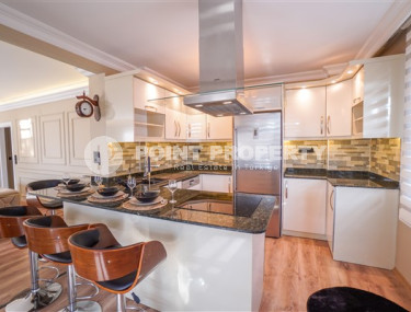 Volumetric penthouse on the 4th and 5th floors, with quality furniture and a jacuzzi, in the Oba area, with an area of 160 m2-id-2685-photo-4