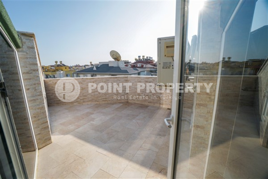 Volumetric penthouse on the 4th and 5th floors, with quality furniture and a jacuzzi, in the Oba area, with an area of 160 m2-id-2685-photo-19