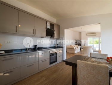 Spacious penthouse 115 m2, on the 4th and 5th floors, in a quiet area of Oba, Alanya, some distance from the sea-id-2687-photo-4