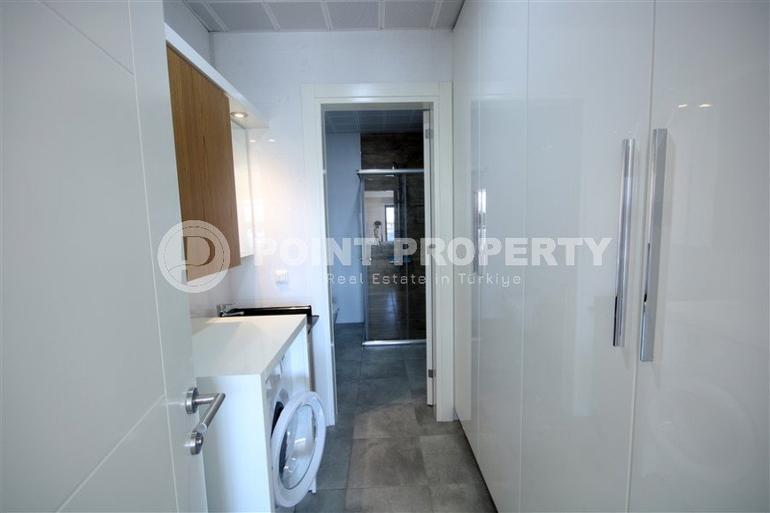 Spacious four bedroom duplex, 220m², overlooking Alanya Castle in Alanya - Oba-id-1236-photo-21