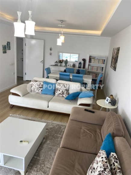 Four-room apartment with mountain views 140 m2, in the Oba area, Alanya, furnished, 2 kilometers from the sea-id-2689-photo-3