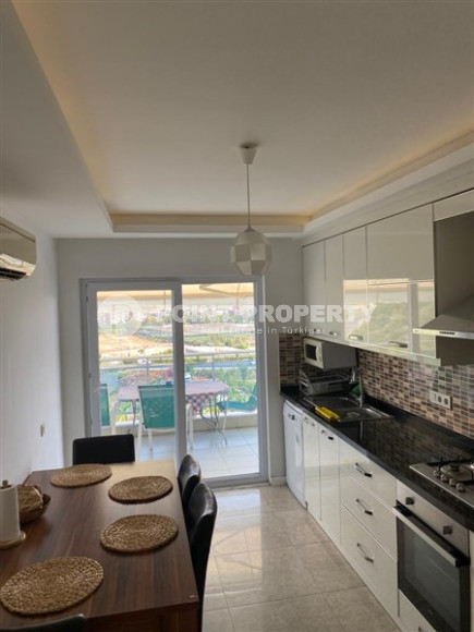 Four-room apartment with mountain views 140 m2, in the Oba area, Alanya, furnished, 2 kilometers from the sea-id-2689-photo-6