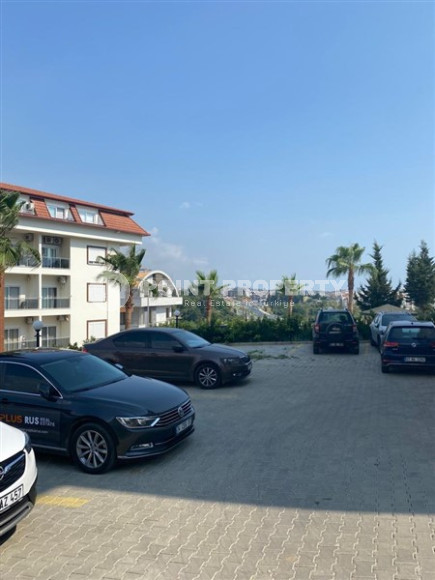 Four-room apartment with mountain views 140 m2, in the Oba area, Alanya, furnished, 2 kilometers from the sea-id-2689-photo-17