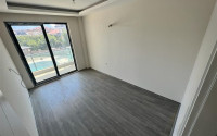 Modern three-room apartment with complete renovation, 400 meters from the sea, Oba, Alanya, 120 m2-id-2690-photo-3