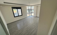 Modern three-room apartment with complete renovation, 400 meters from the sea, Oba, Alanya, 120 m2-id-2690-photo-6