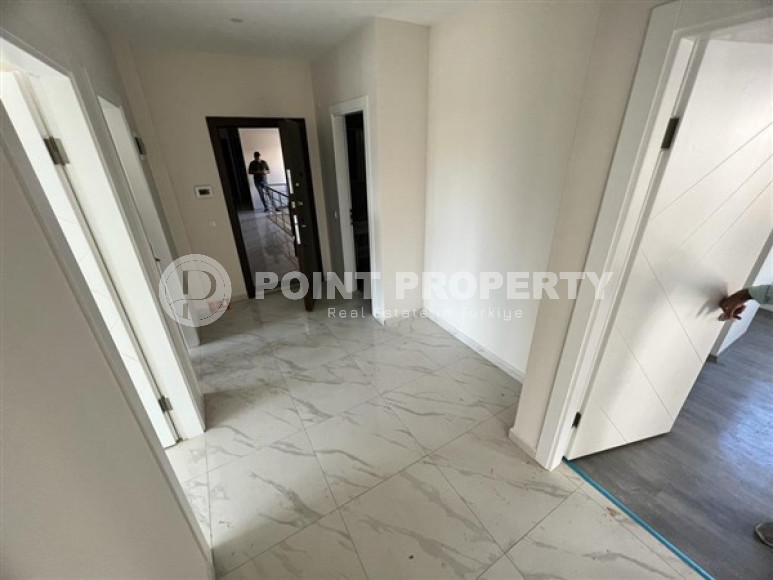 Modern three-room apartment with complete renovation, 400 meters from the sea, Oba, Alanya, 120 m2-id-2690-photo-8