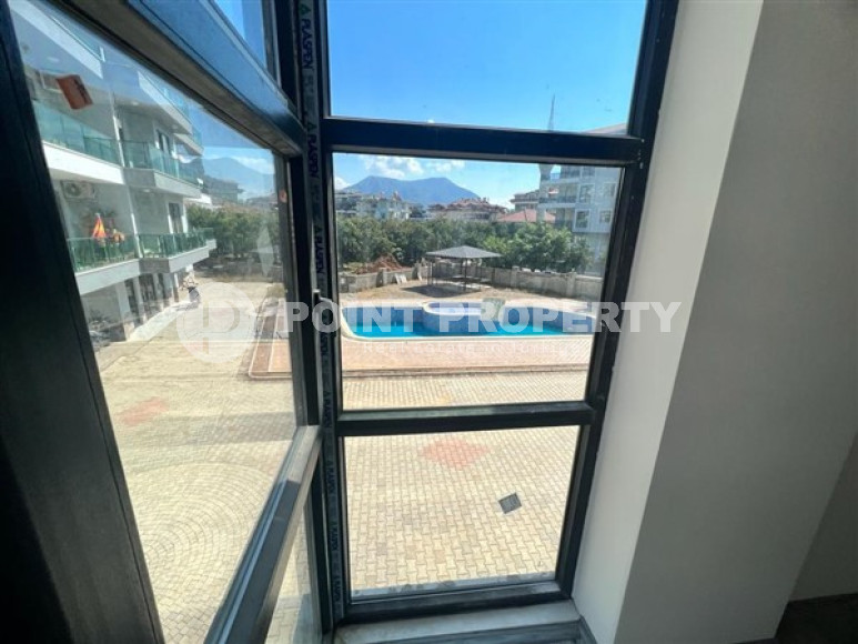 Modern three-room apartment with complete renovation, 400 meters from the sea, Oba, Alanya, 120 m2-id-2690-photo-12