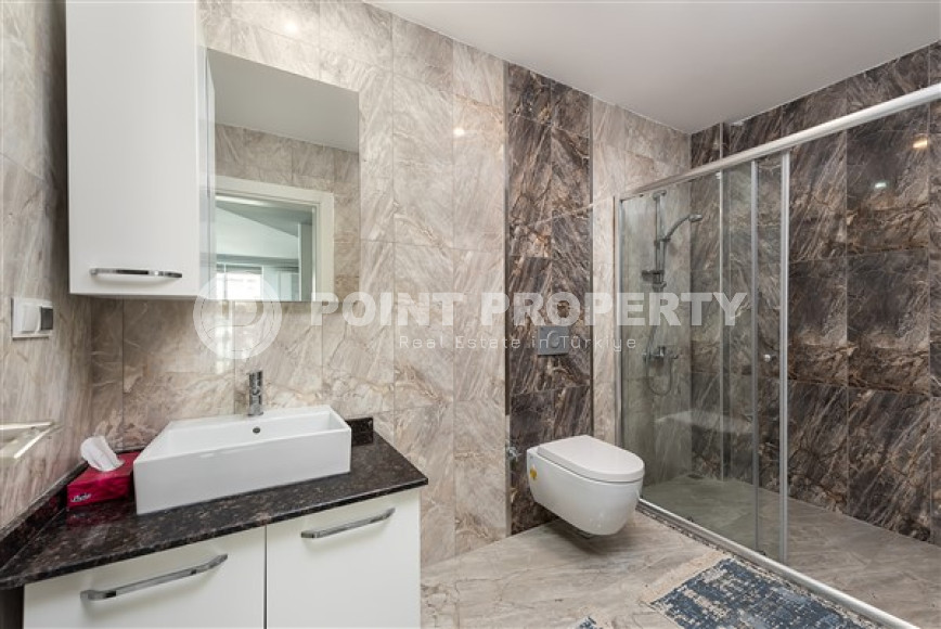 Меблированный пентхаус 4+1, 220м², с потрясающим видом на море и горы в районе Кестель, Алания-id-2693-фото-13