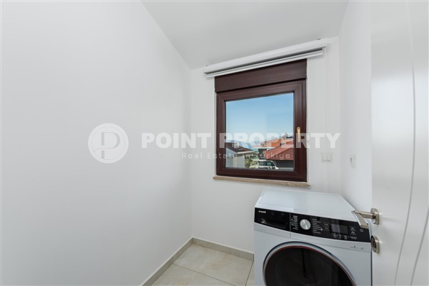 Меблированный пентхаус 4+1, 220м², с потрясающим видом на море и горы в районе Кестель, Алания-id-2693-фото-15