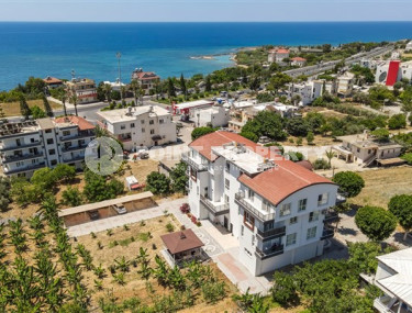 Three bedroom penthouse, 130m², in a new urban house in Incekum, Alanya-id-2695-photo-1